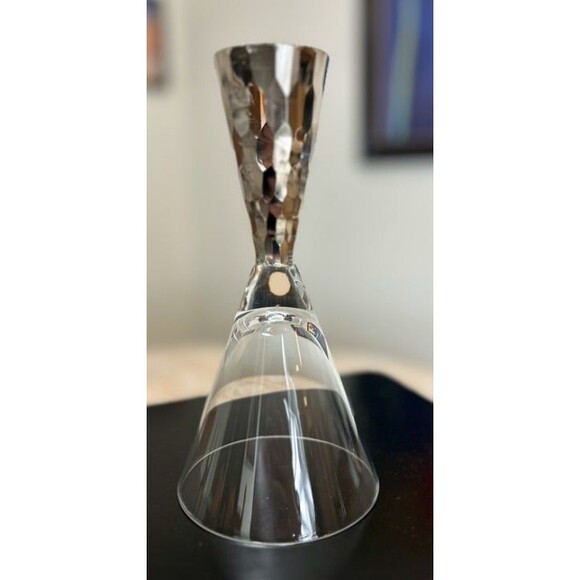 Glass - Picture 2 of 2